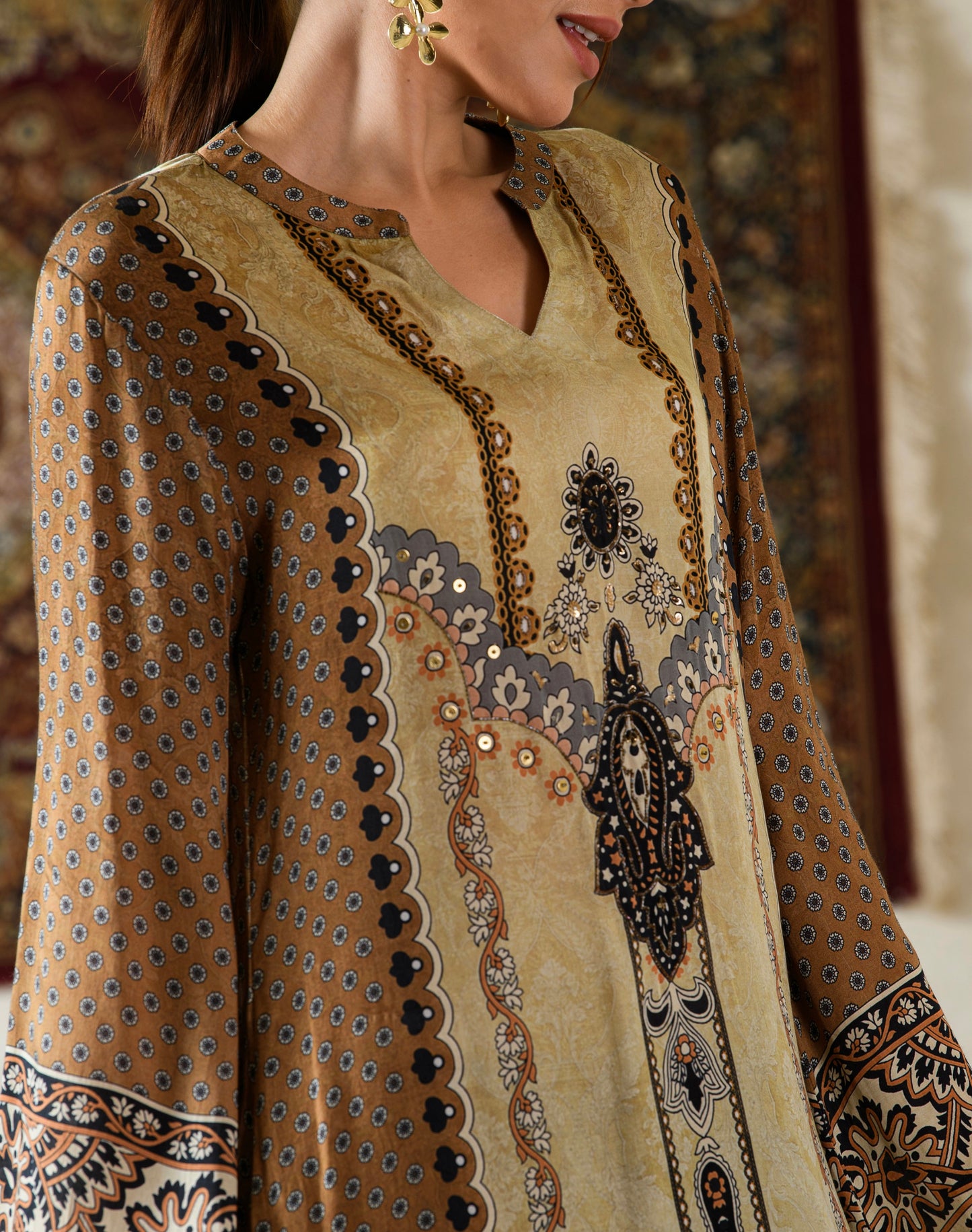 Unstitched Crepe SU - 053