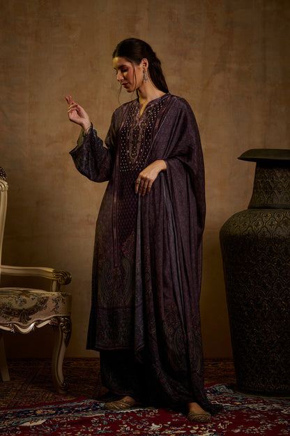 Unstitched Crepe SU -126